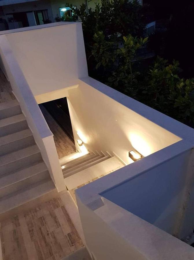 Rhodes Luxury Apartments Rodi Esterno foto